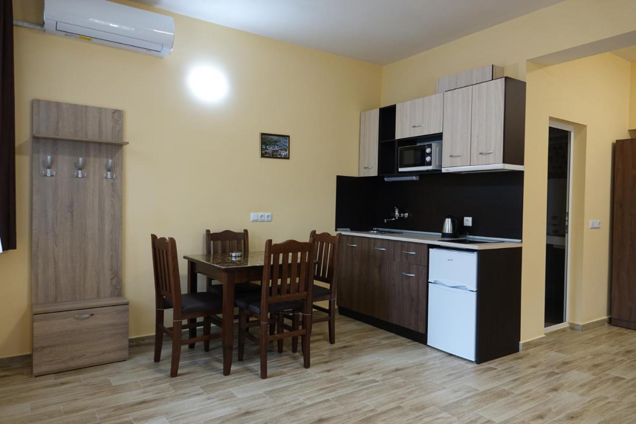 Борник Хил / Bornik Hill Dövlen Dış mekan fotoğraf